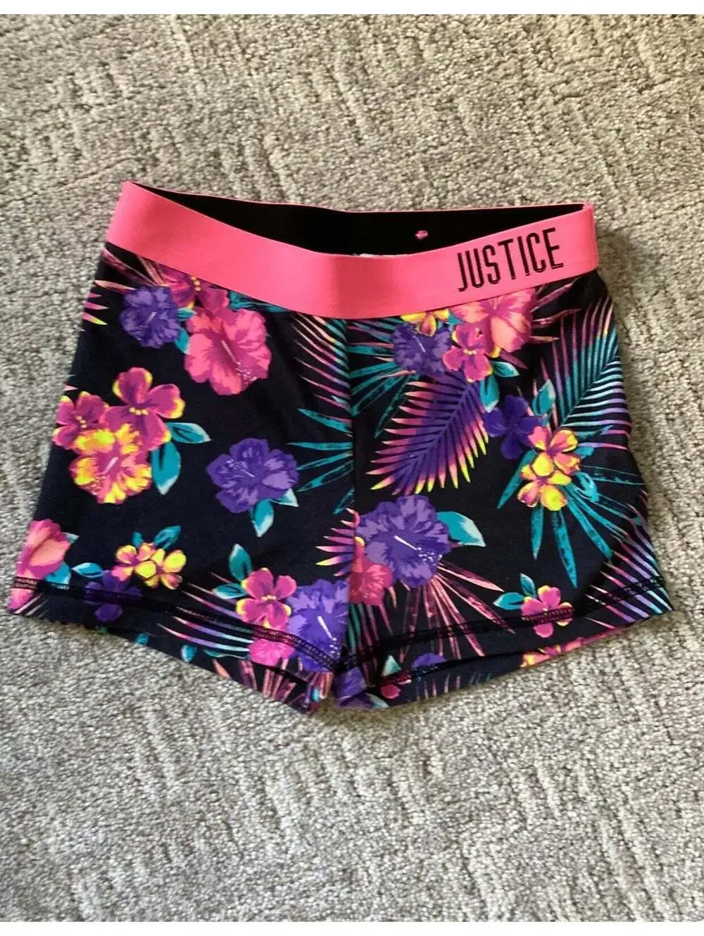 EUC Justice active Shorts 8